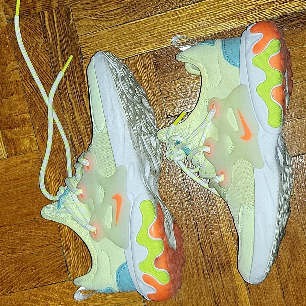 NIKE PRESTO REACT